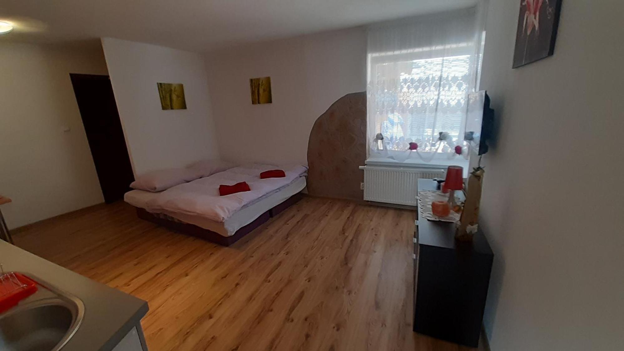 Privat Bene Apartment Vysne Ruzbachy Phòng bức ảnh