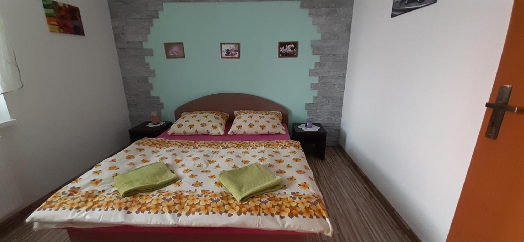 Privat Bene Apartment Vysne Ruzbachy Phòng bức ảnh